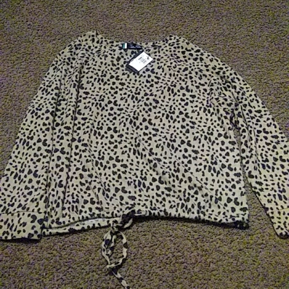 2 LIV cheetah print shirt